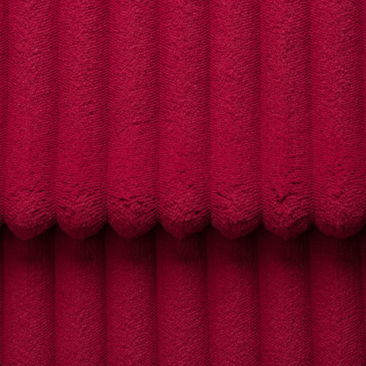 8 Red