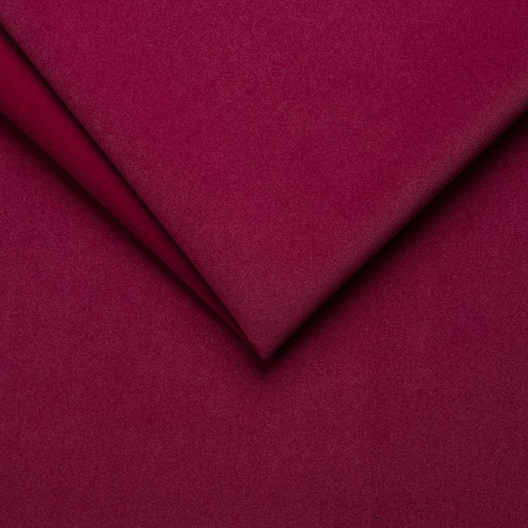 8 Red